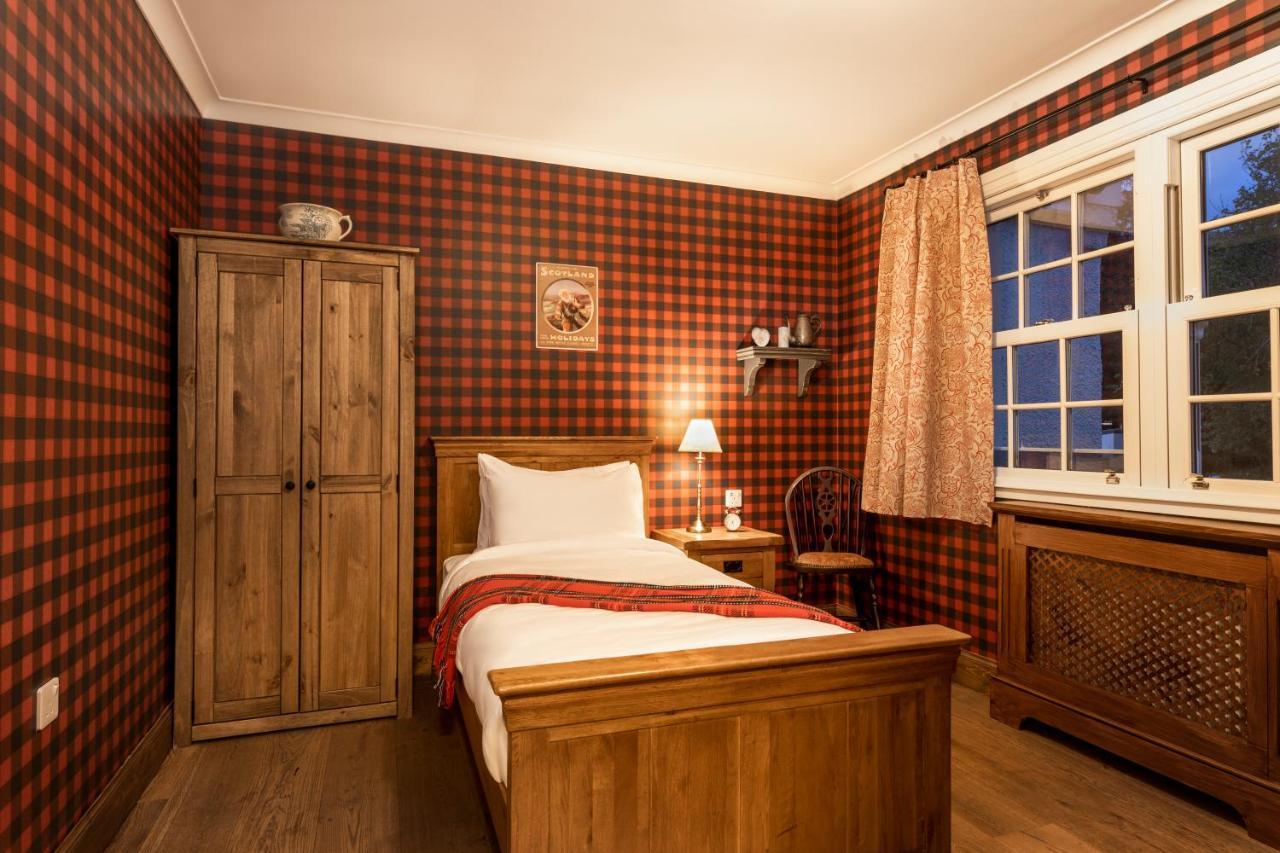 Cluanie Inn Glenmoriston Bagian luar foto
