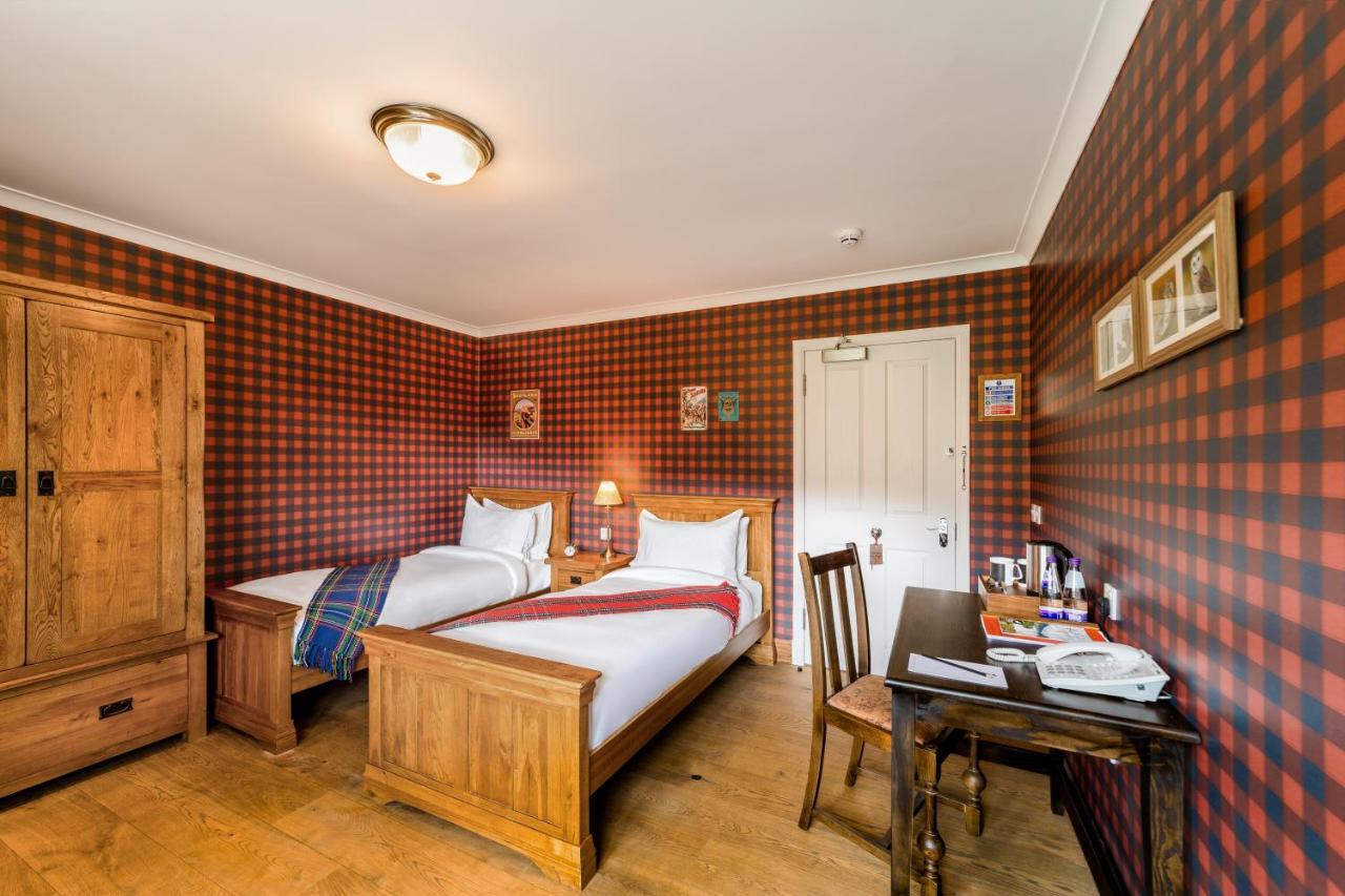 Cluanie Inn Glenmoriston Bagian luar foto