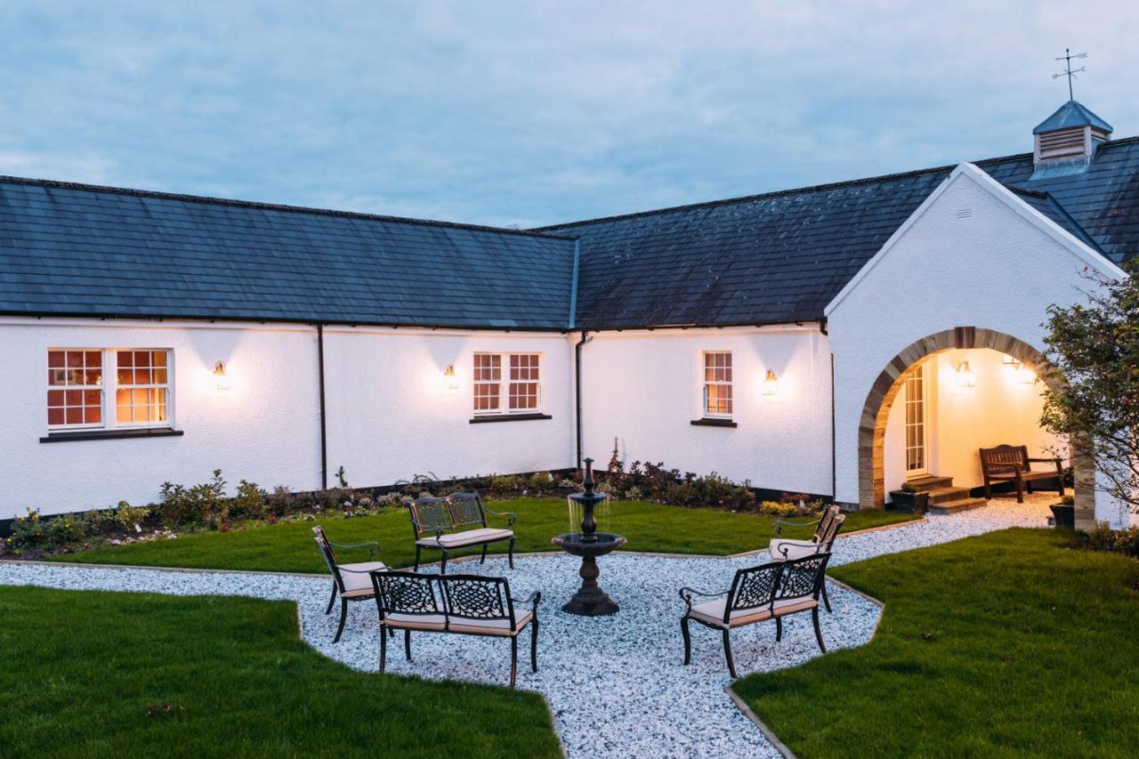 Cluanie Inn Glenmoriston Bagian luar foto