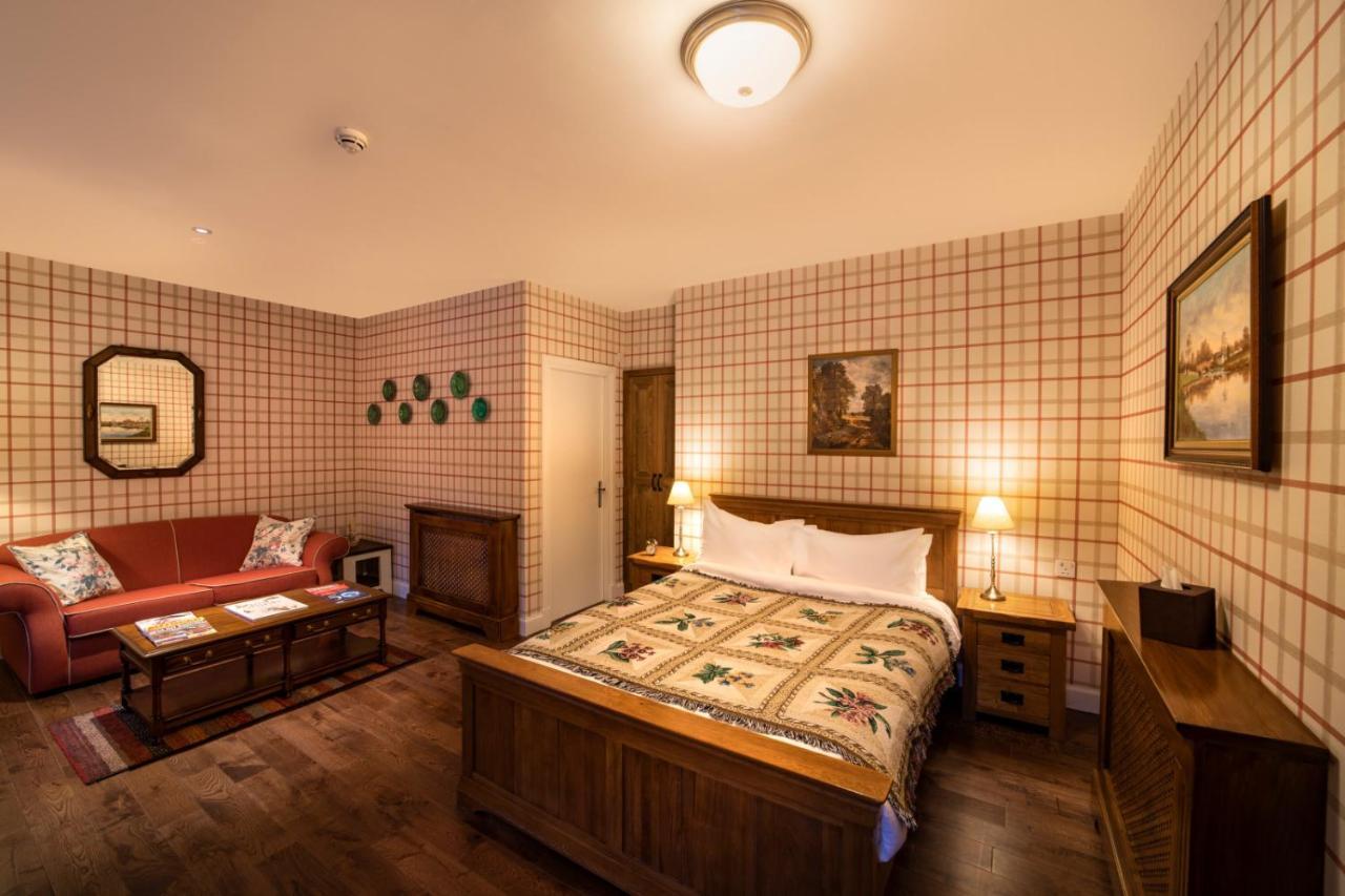Cluanie Inn Glenmoriston Bagian luar foto
