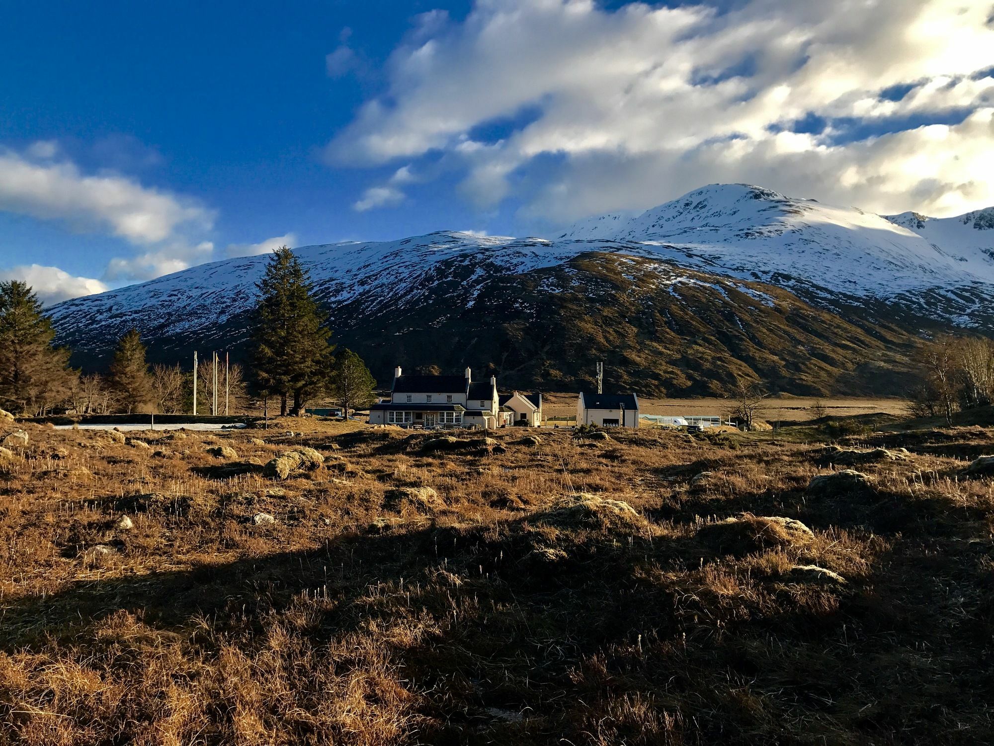 Cluanie Inn Glenmoriston Bagian luar foto