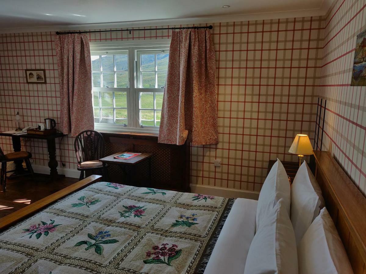 Cluanie Inn Glenmoriston Bagian luar foto